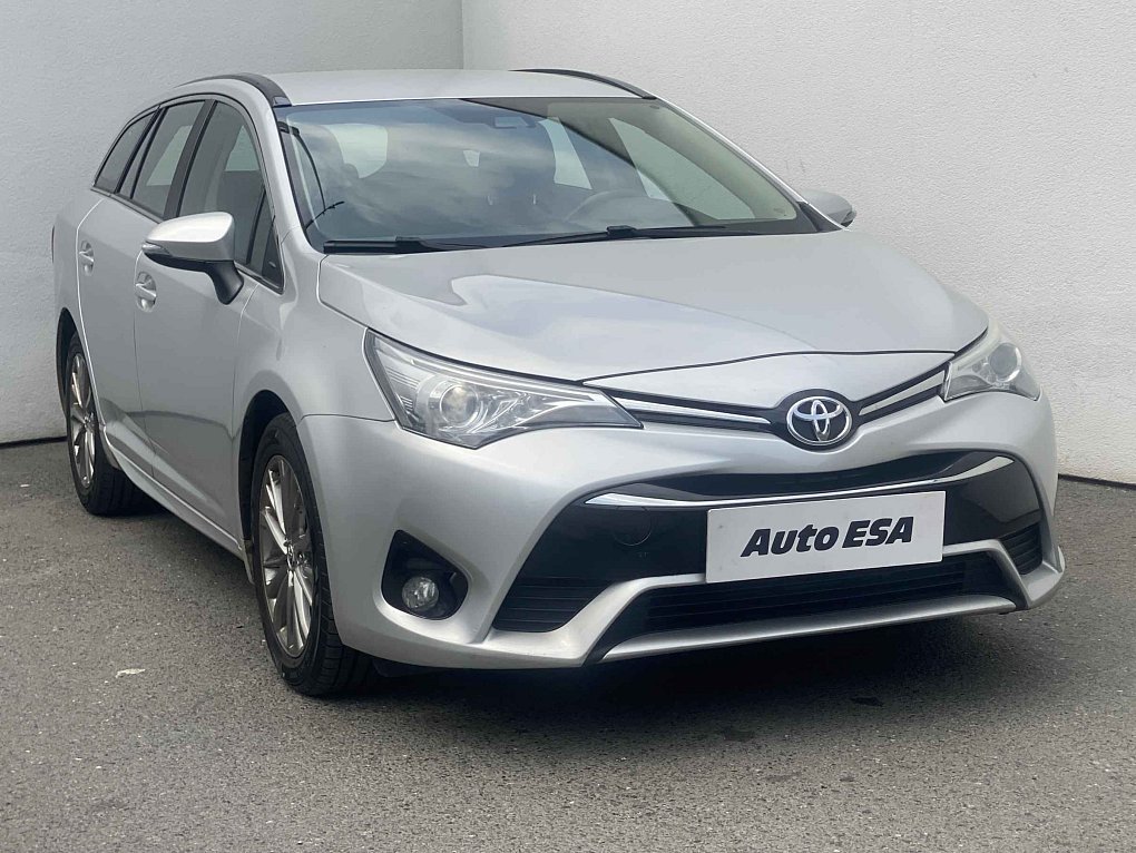 Toyota Avensis 2.0D-4D 