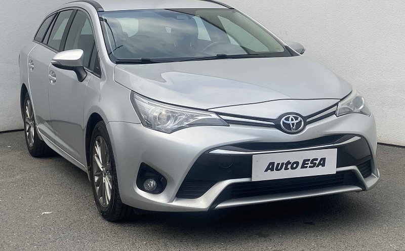 Toyota Avensis 2.0D-4D 