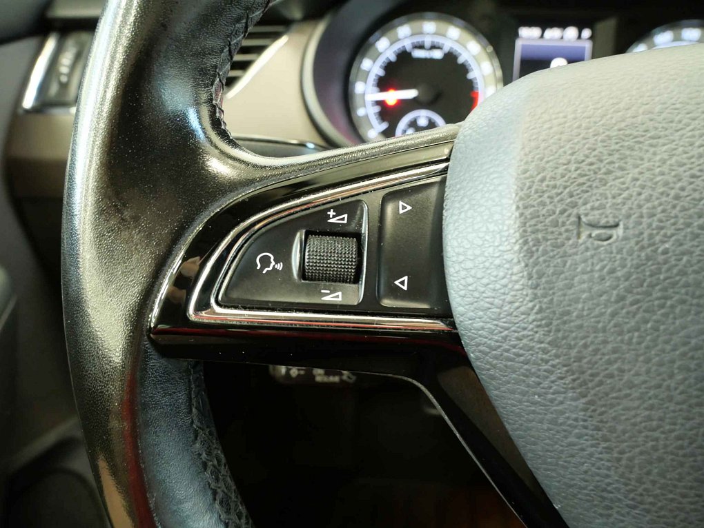 Škoda Octavia III 2.0 TDi L&K 4x4
