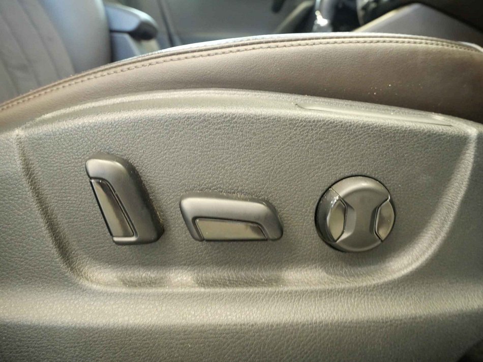 Škoda Octavia III 2.0 TDi L&K 4x4