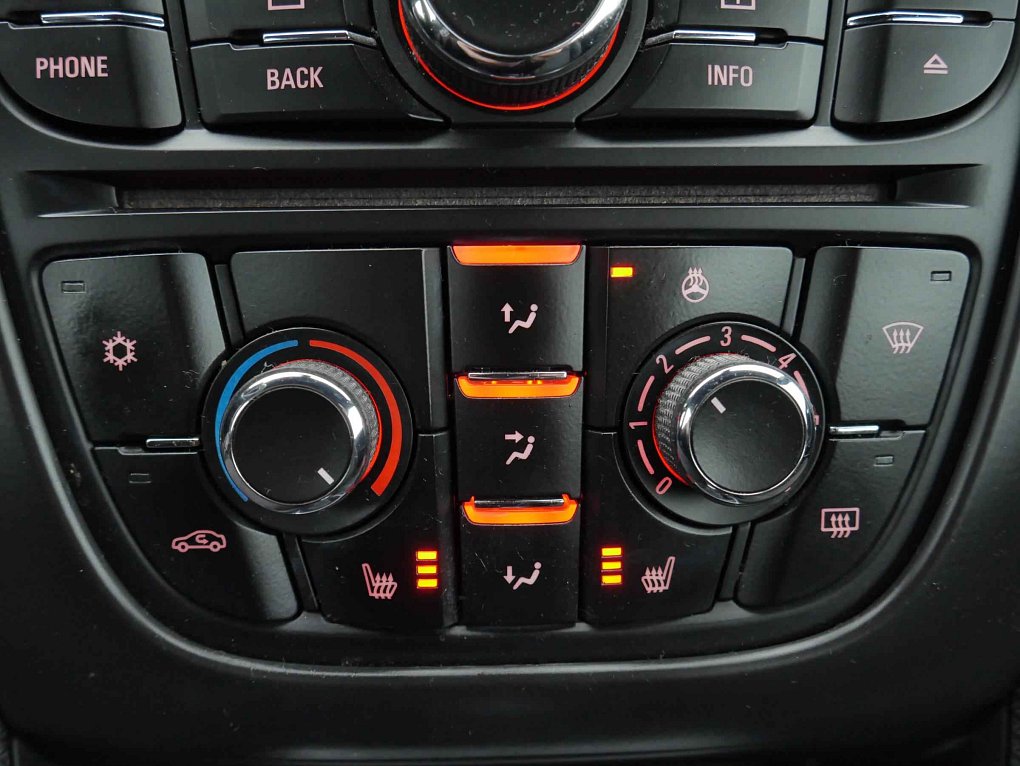 Opel Cascada 1.4i 