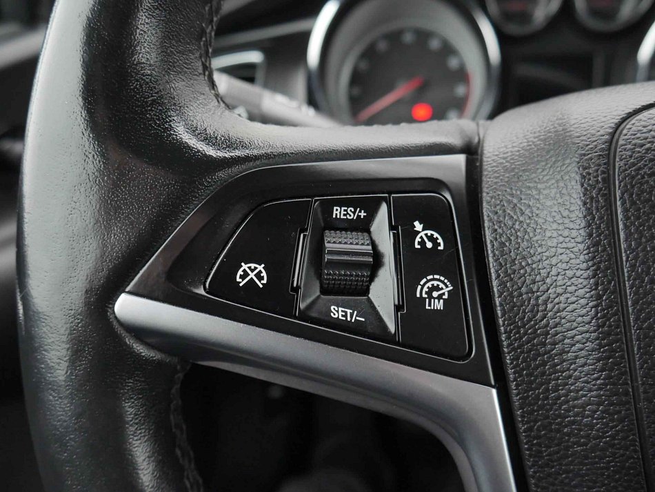 Opel Cascada 1.4i 