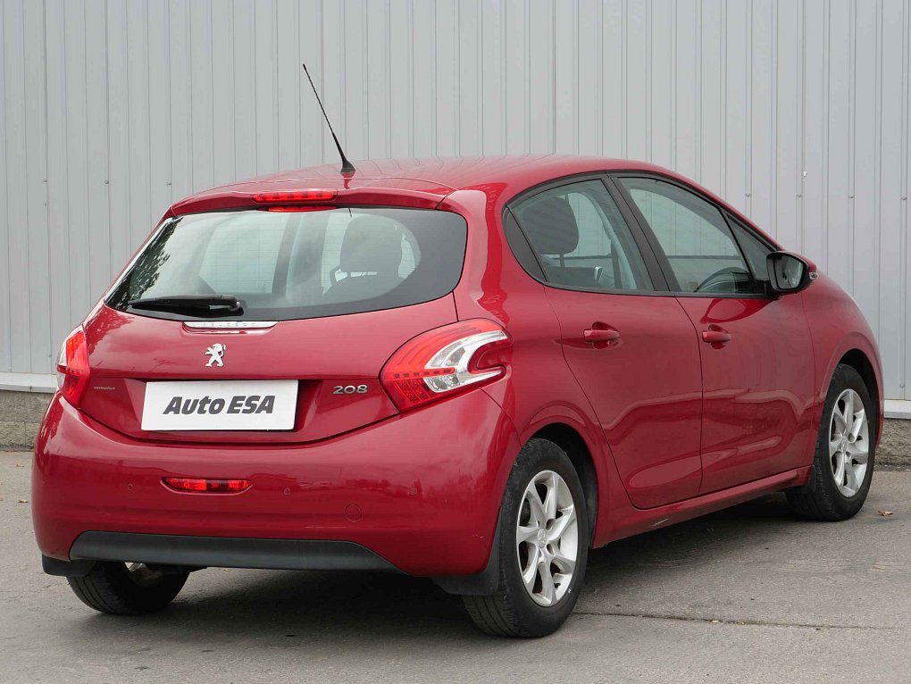 Peugeot 208 1.2 PT 
