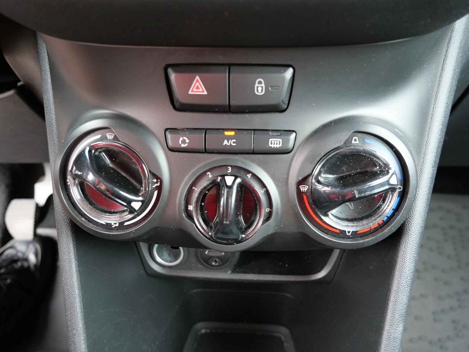 Peugeot 208 1.2 PT 