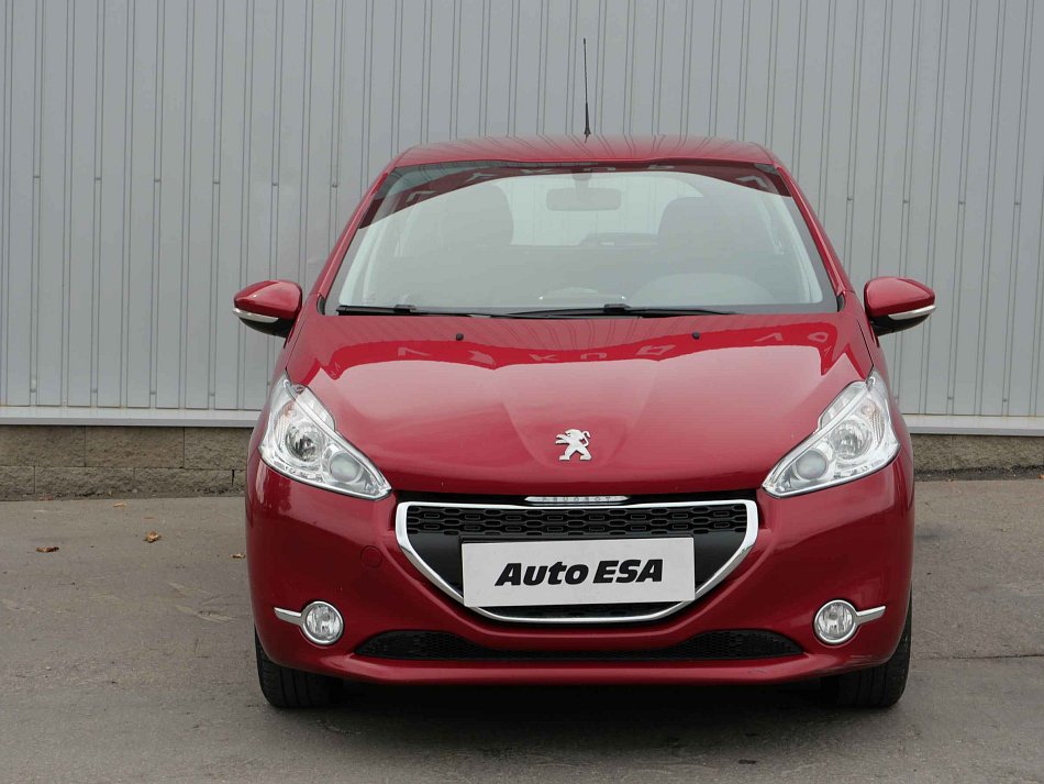 Peugeot 208 1.2 PT 