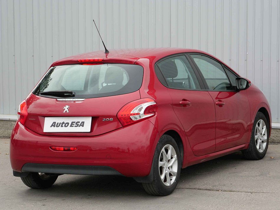 Peugeot 208 1.2 PT 