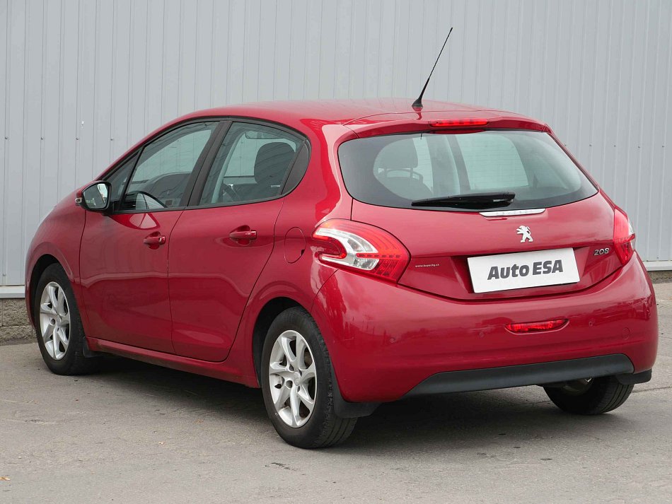 Peugeot 208 1.2 PT 
