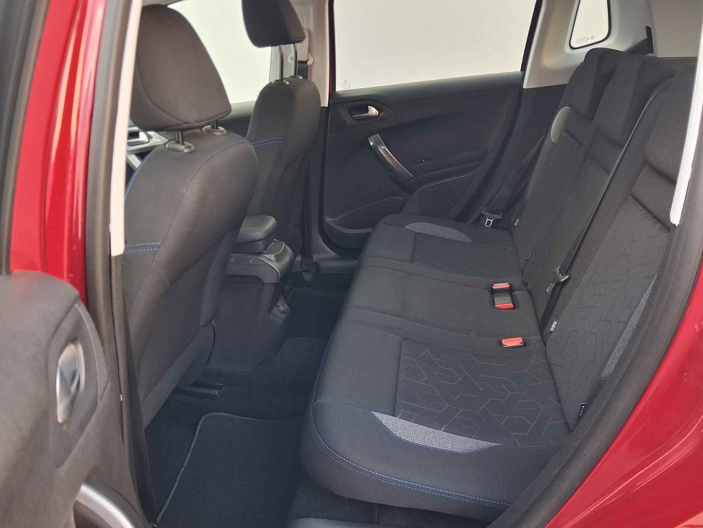 Peugeot 2008 1.2 PT Style