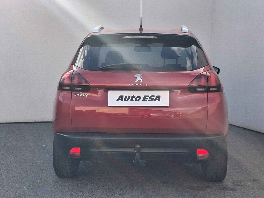 Peugeot 2008 1.2 PT Style