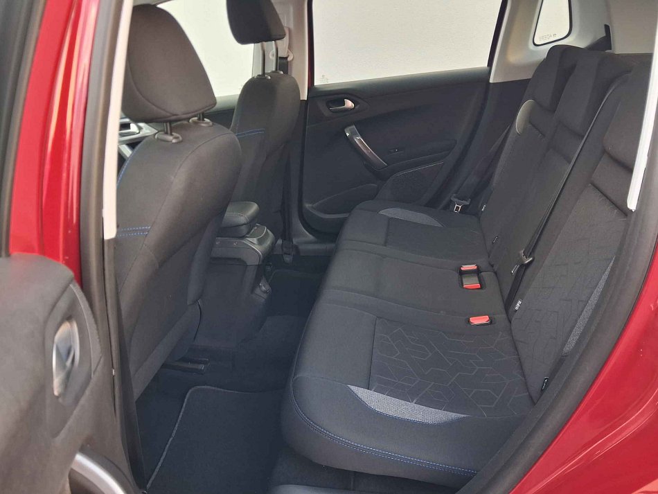 Peugeot 2008 1.2 PT Style