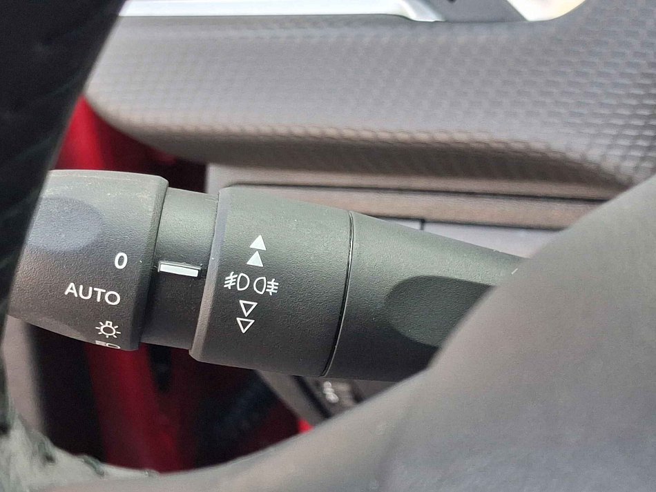 Peugeot 2008 1.2 PT Style